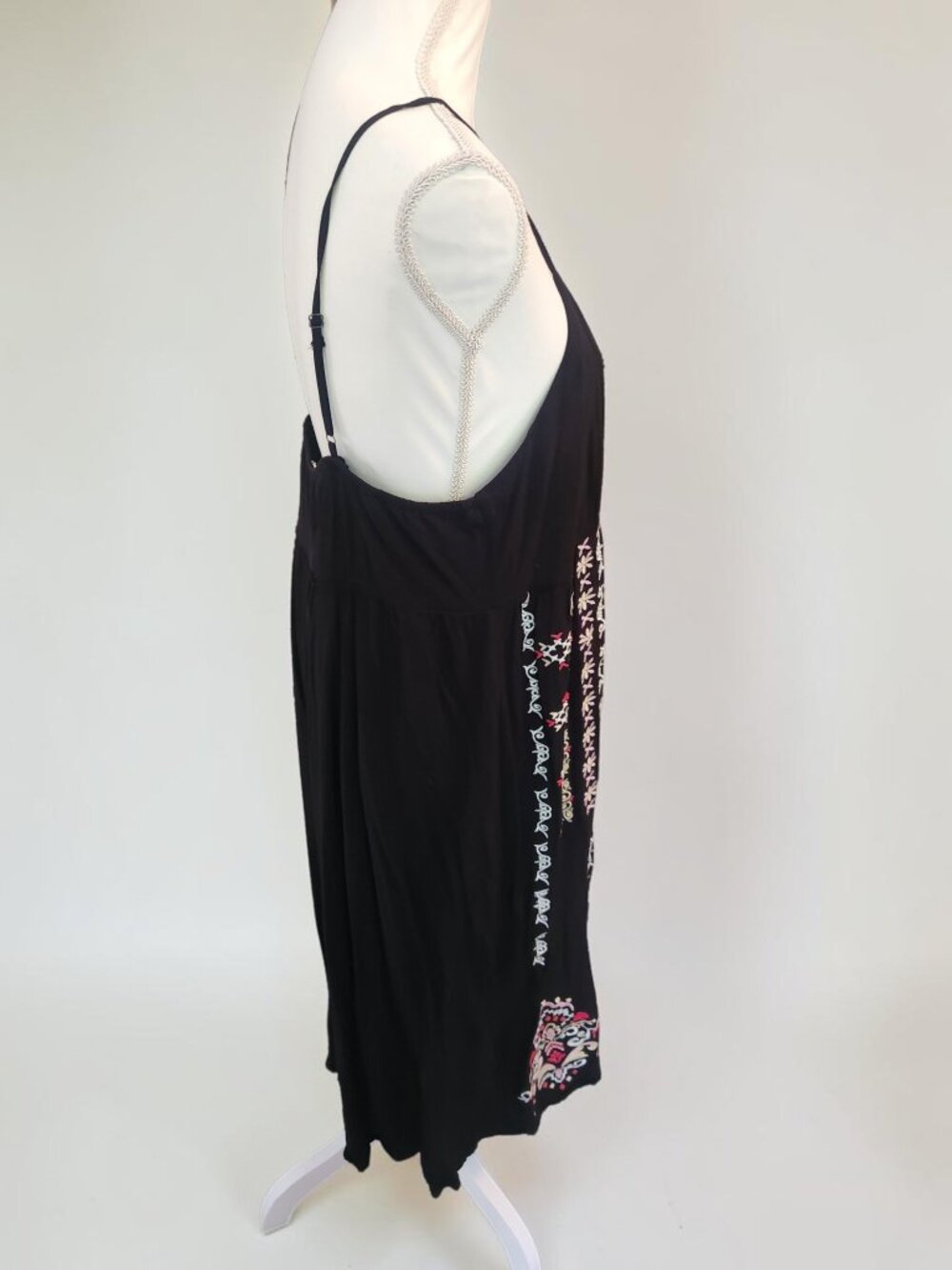 🖤 Savannah Jane Embroidered Dress | Boho Black Midi Sundress - Picture 7 of 11